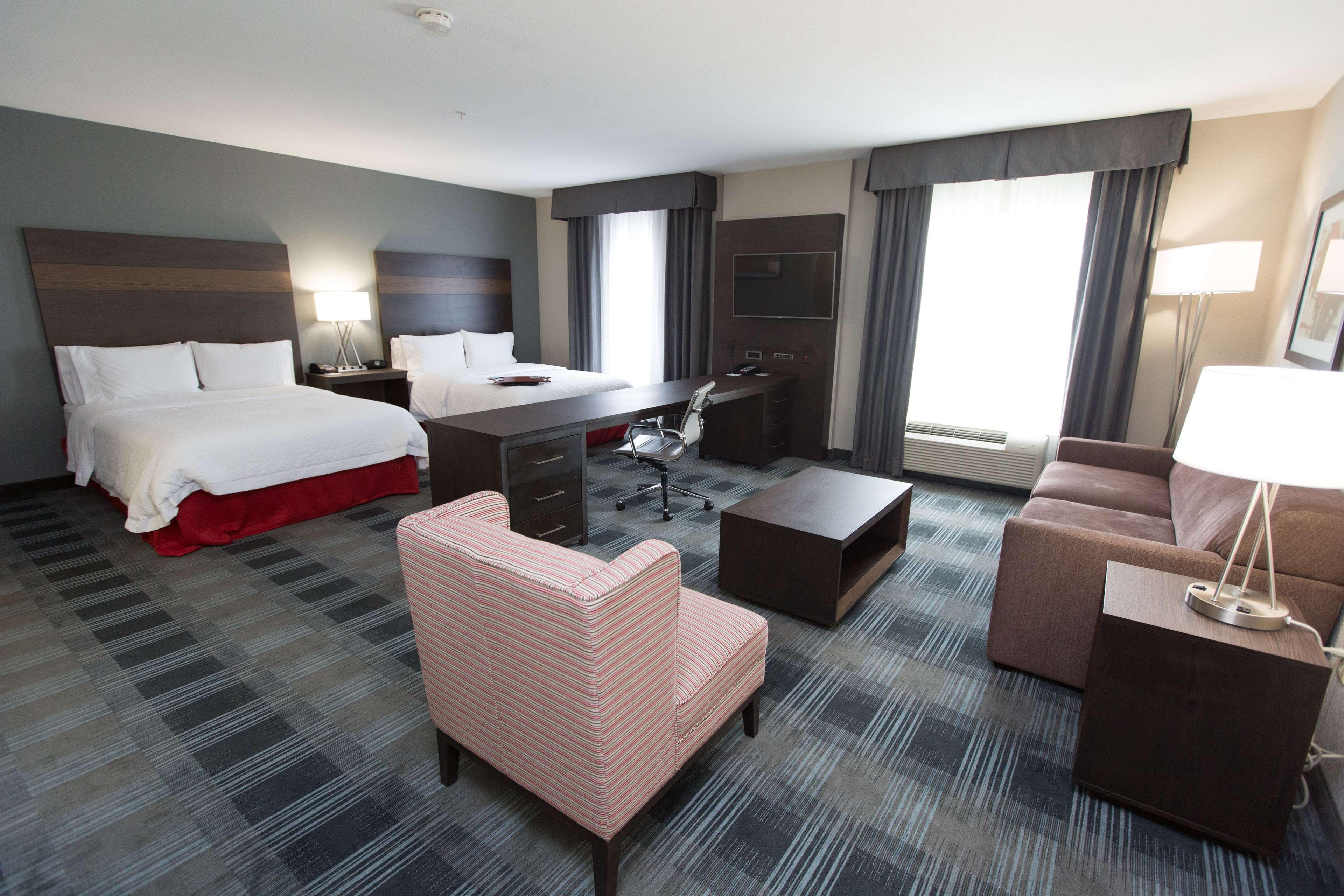 Hampton Inn & Suites Oklahoma City Airport Extérieur photo