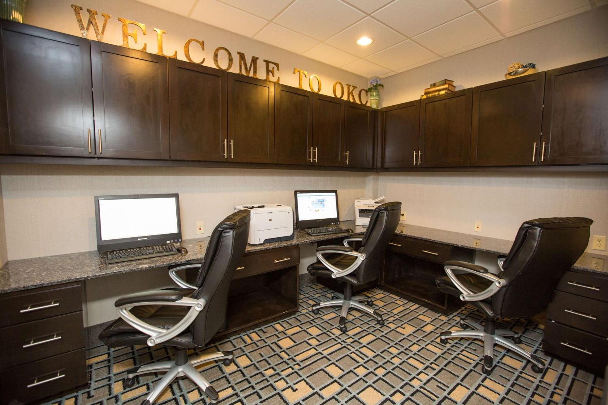 Hampton Inn & Suites Oklahoma City Airport Extérieur photo