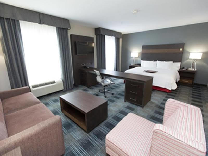 Hampton Inn & Suites Oklahoma City Airport Extérieur photo
